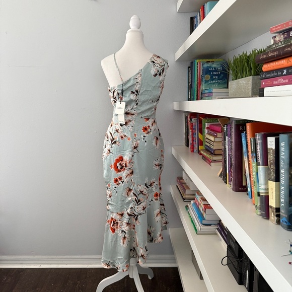 Lavish Alice One Shoulder Cut Out Asymmetric Midi Dress In Floral Print sz 4 - Picture 8 of 16